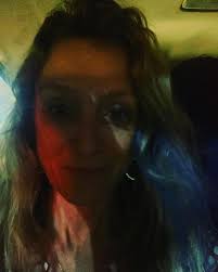 Elise Batchelor (@elisebpresents) • Instagram photos and videos