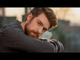 تعرف على نديم بطل مسلسل اسطنبول الظالمة بيركر غوفين Berker Guven Youtube Turkish Fashion Baby Christmas Photos Turkish Actors