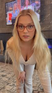 Hazel Winters's Instagram, Twitter & Facebook