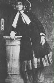 Fotos Antigas - Primeira mulher a usar calça masculina em público - EUA / 1825. (Clique na foto para abri-la e ver as calças sob a saia). Fanny Wright foi a primeira