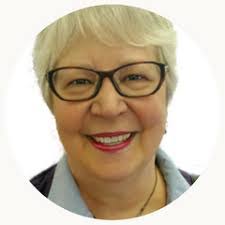 Ruth Dow's Instagram, Twitter & Facebook