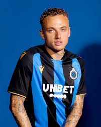 As low as $54.00 regular price $108.00. Club Brugge 2021 22 Macron Home Kit 21 22 Kits Football Shirt Blog