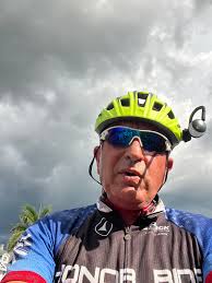 Group bike ride in Pinellas