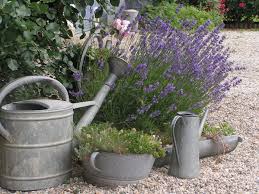 Alles, was nostalgie, romantik und weiblichkeit ausstrahlt, darf auch hier wieder zum einsatz kommen. Deko Ideen Shabby Chic Fur Den Garten Mein Schoner Garten