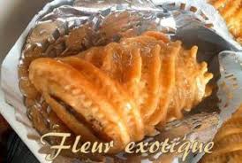Makrout Nekkache Amour De Cuisine Recette En 2020 Recette Makrout Makrout Recette De Creme Brulee