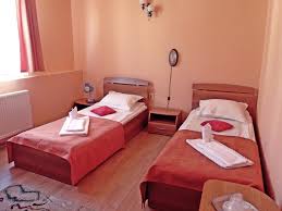 Wir bieten ihnen und ihren patientinnnen das gesamte spektrum unseres fachgebiets. Clinica Neurologie Cluj Napoca Apartamente In Regim Hotelier Iasi IaÈ™i