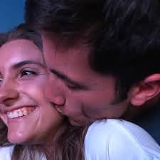 Danielle Medlin (@Daniilovesyou23)