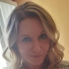 Aaron Hollis and Lindsey Dever's Wedding Website