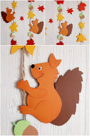 Kletterndes Eichhornchen Eine Idee Aus Der Buntpapierwelt De In 2020 Basteln Herbst Dekoration Basteln Herbst Basteln Mit Kleinkindern Herbst