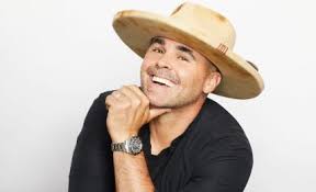 Meet Melanie Farris: Artist