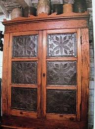 Pin By Debra Cayton On Vintage Kitchen Antique Pie Safe Primitive Homes Primitive Decorating