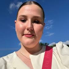 Ellie Baxter (@foodell.ellie)