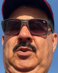 David Samuel Arana Castro Hermano a tres años de elevarte al oriente  eterno, unos te llamaron "El Tigre de Guasipati", El Guacharaco, El Coronel  Arana...yo le agregué "El Dr Jose Gregorio Hernández