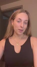 Brianna Holcomb's Instagram, Twitter & Facebook