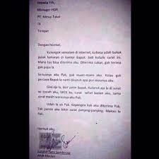 Surat lamaran kerja yang menarik bisa memberi peluang yang lebih besar untuk mendapatkan perhatian dari pemimpin perusahaan, dan bisa berpeluang untuk dipanggil kembali dalam sesi wawancara. Anak Medan Tak Pandai Buat Surat Lamaran Kerja Kaskus