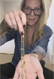 Huge @MB Styles unboxing! These new pieces are 🔥🔥🔥! If you’re not  familiar with the brand, it’s time to get to know them! I suggest starting  your collection off with the classic Dot Chain and then ...