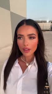 Crystal Bilbrey's Instagram, Twitter & Facebook