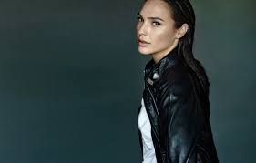 Photographed by tom munro for glamour, april 2016. Wallpaper Girl Model Look Actress Gal Gadot Leather Jacket Images For Desktop Section Devushki Download