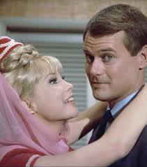 Barbara Eden spotted out with friends at 92, still looking beautiful