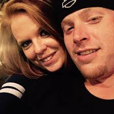 Robert Efaw's Instagram, Twitter & Facebook