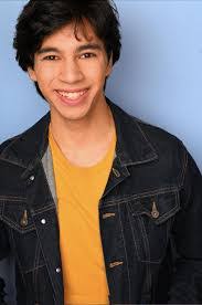 Alex Niles's Instagram, Twitter & Facebook