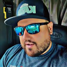 Barstool Pizza Review