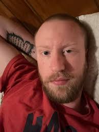 It's my great pleasure to share this wonderful clip of our pal, guitarist  Sean Mencher. He performs an amazing thumb-picking version of Hank Snow's  classic tune. [(36) Sean Mencher plays "A Fool