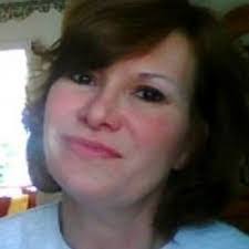 Anne Nadel's Instagram, Twitter & Facebook