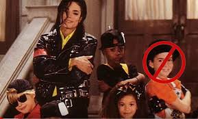 Michael jackson's large and loyal fanbase and his family are claimed victory on monday as the king og pop's estate has won in their latest attempt to prevent choreographer wade robson from. Michael Jackson And Wade Robson The Real Story Michael Jackson Quotes Michael Jackson Michael Jackson Pics