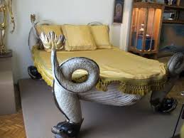 Dali Nin Yatak Odasi Da Kendisi Kadar Cilgin Puf Minder Dali Yatak Odasi