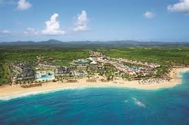 Republica dominicana face parte din tarile acelea la care viseaza toti cei care nu sunt deloc prieteni cu frigul. Oferte Republica Dominicana 2021 Vacante Republica Dominicana Aerocenter