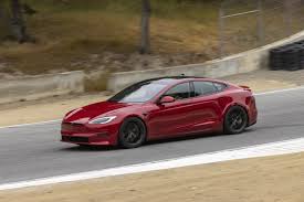 Maybe you would like to learn more about one of these? Tesla S Plaid It S No Sooner Than Tesla Comes Out With A New Model That One Is Seen Rolling Down A Suburban Street Engulfed In Flames Before Exploding