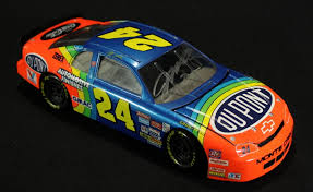 Cheer on jeff this season with this jeff gordon 2015 9 x 24 pennant! Jeff Gordon Signed Nascar 24 Dupont Monte Carlo 1 24 Die Cast Car Pa Loa Pristine Auction