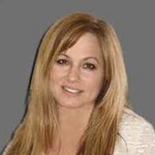 Linda Pennington's Instagram, Twitter & Facebook