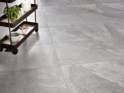 Diese fliese ist in wunderbaren grauen farbe verfügbar. Rocersa Ceramica Deutschland