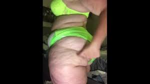 Kourtney Cakes shows off her neon panty set and claps for you