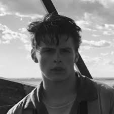 Sean Harrison Jones (@SeanySwagger)