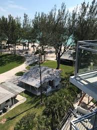 The former longboat key hilton beachfront resort closed its doors today to guests and is preparing to begin its renovation and expansion project soon. Gulf View Room Picture Of Zota Beach Resort Longboat Key Tripadvisor