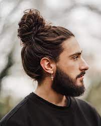 Feb 17, 2022 · colpi di sole sui capelli castani, belli da impazzire: Capelli Uomo Le Tendenze Del 2020 Capellistyle