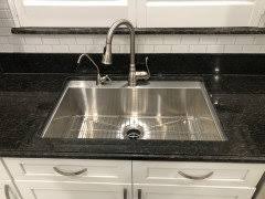 Choose from single bowl, double bowl, and farmhouse sink options. 50 50 Vs 60 40 Sink