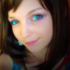 Crystal Struthers (@MamaCryssy)