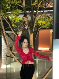 余苗苗yumiaomiaos Video on X