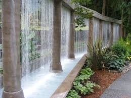 Water Curtain Design Ideas For Interior And Exterior Elements Outdoor Garden Water Curtain With Pillars Fun Design I Water Walls Water Curtain Water Features
