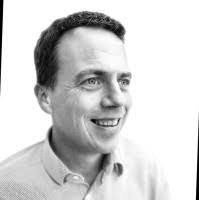 Paul Eady's Instagram, Twitter & Facebook