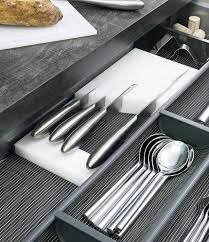 Raccord de plinthe de cuisine. Tiroir Pour Cuisine Mobalpa