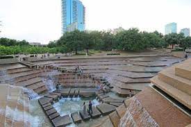 Top 25 Free Things To Do In Dallas Fort Worth Fort Worth Water Gardens Water Garden Japanese Water Gardens