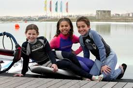 It has also been broadcast in angola, syria, brazil and romania. Benedita Pereira Arrasa Gustavo Santos E Diz Que Ele Nao Tem Jeitinho Nenhum Nacional Flash
