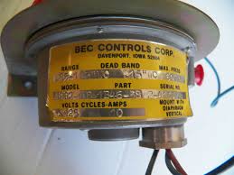 NEW BEC CONTROLS PRESSURE SWITCH A902-1P-1B46-38 A9021P1B4638 125V 10A 10 A  AMP