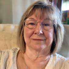 My husband lost his wedding ring but I really dont kno how to feel bout it.  MC how would u feel?