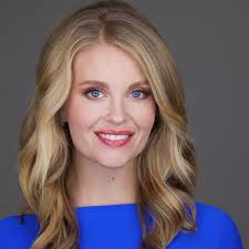 Kayla Ayres's Instagram, Twitter & Facebook